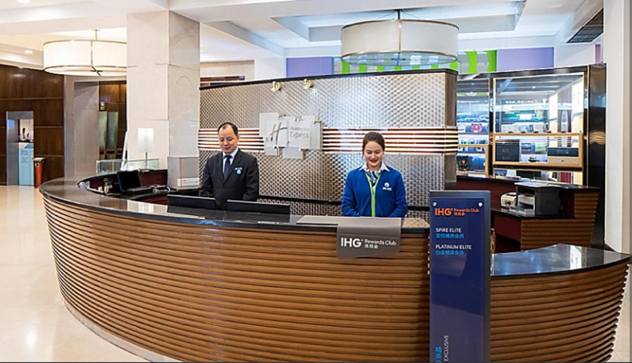 Holiday Inn Express Zhengzhou Zhongzhou By Ihg Exterior foto